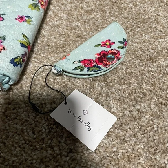 Vera Bradley Iconic Wallet - Picture 5 of 5